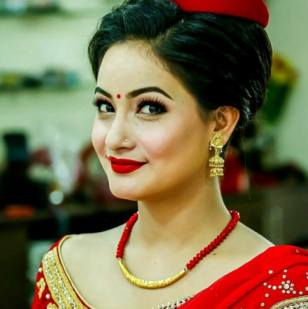 Meet your Posher, Pooja